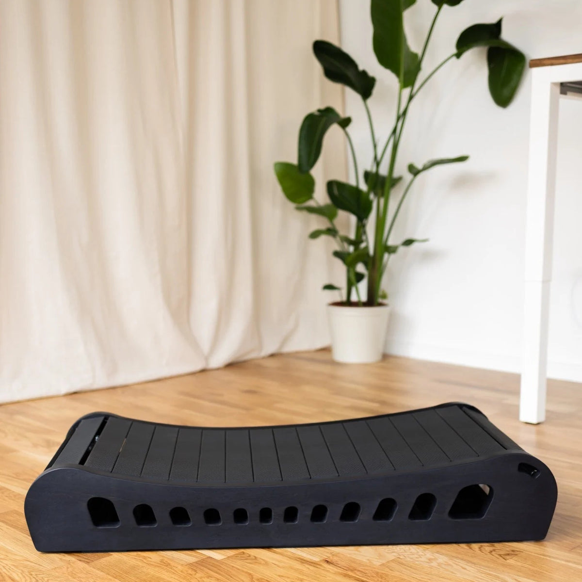 Moozan Under-Desk Walking Pad – Manual, Motor-Free Treadmill